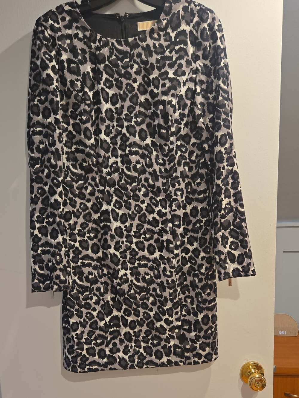MICHAEL Michael Kors Black & White Leopard-Print Long-Sleeve Shift Dress